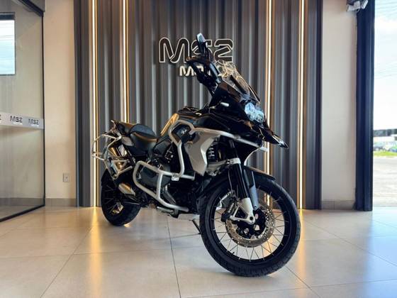 BMW R 1250 GS TRIPLE BLACK 